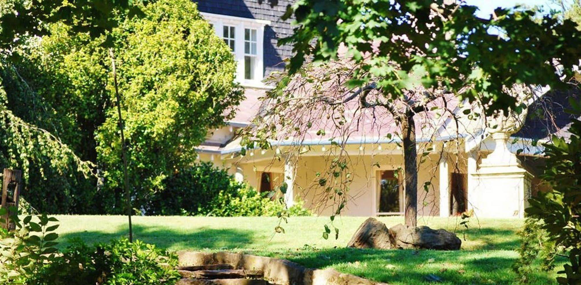 Milton Park Country House Hotel & Spa Bowral Exterior foto
